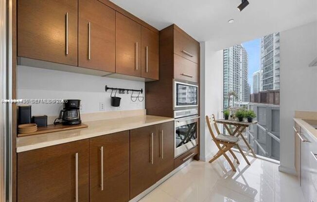 495 Brickell Ave # 1610 (A11991436)