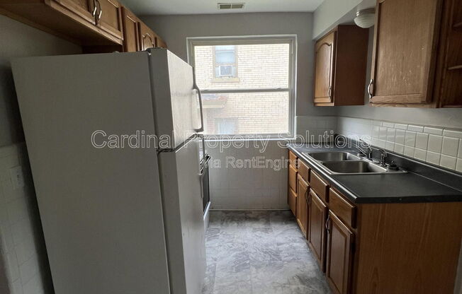 436 GLENWOOD AVE