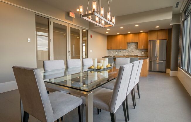 1 bed, 1 bath, $2,950, Unit 505