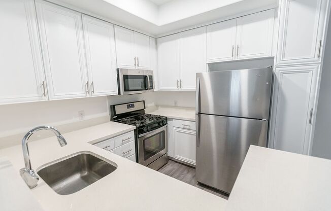 2 beds, 2 baths, 1,200 sqft, $3,298, Unit 113