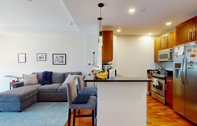 1 bed, 1 bath, 745 sqft, $3,000, Unit 506