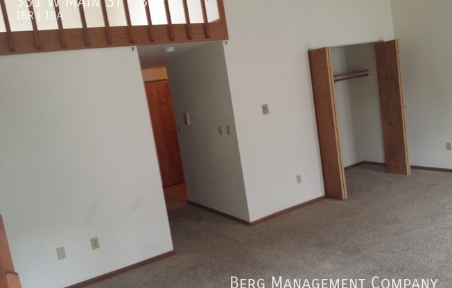 331 W MAIN ST