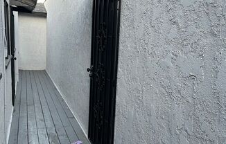 601 (13th Street)