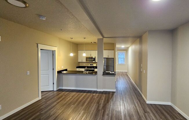 2 beds, 2 baths, 1,148 sqft, $2,250, Unit 217