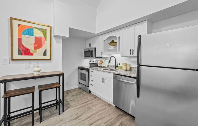 2 beds, 2 baths, 700 sqft, $1,195, Unit BLDG 1008 - APT 201