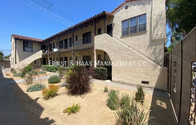 2141 Chestnut Ave.