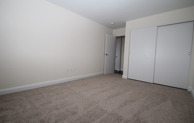204 Flax Hill LLC