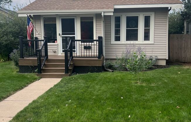 $500 OFF FIRST MONTH'S RENT WITH A SIGNED LEASE BY AUGUST 31, 2025!!!