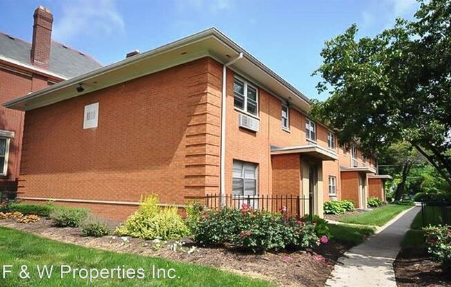 1000 & 1002 Bryden Rd.