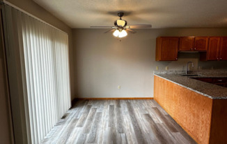 3 beds, 2 baths, $1,350, Unit KA862-3