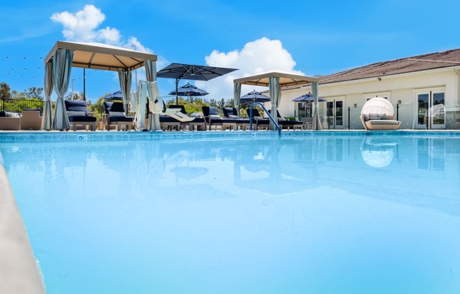 the swimming pool at FountainGlen Valencia