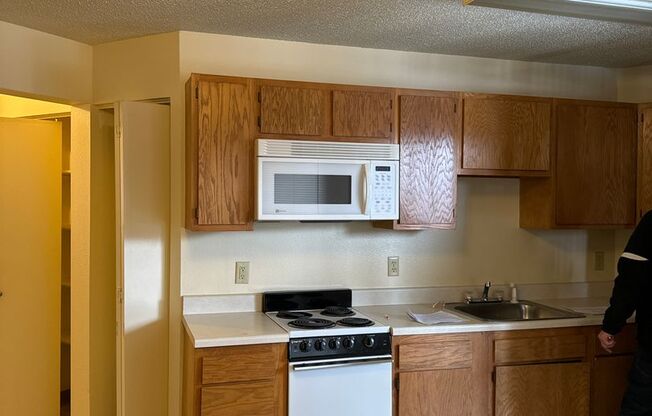 1 bed, 1 bath, 505 sqft, $680, Unit 2031