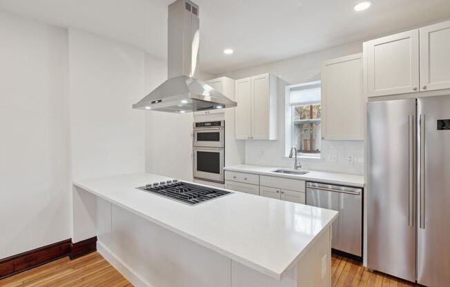 Stunning 3 Bed, 3 Bath Fully Renovated Townhome with Finished Basement in Lincoln Park — Minutes from MSU and Downtown Denver!