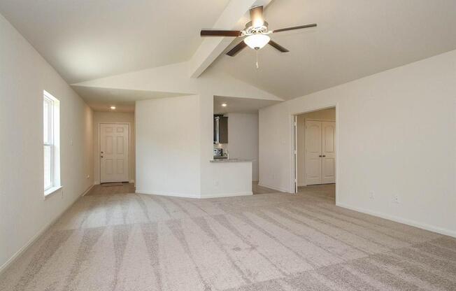 424 ELAINE VLY DR