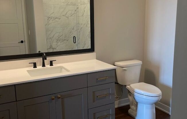 1 bed, 1 bath, 807 sqft, $2,395, Unit 418