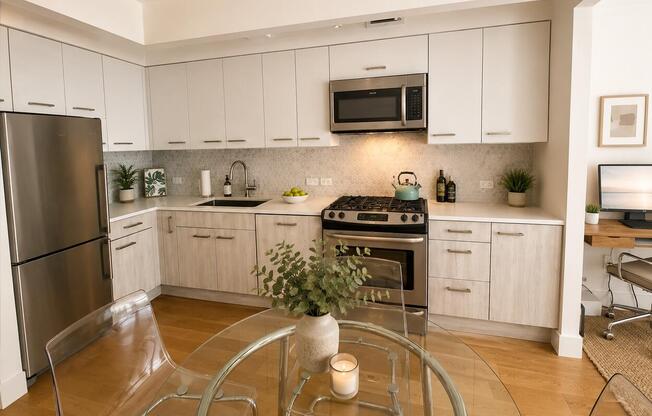 1 bed, 1 bath, $3,995, Unit 210