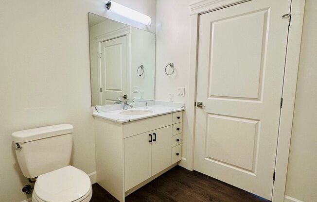 1 bed, 1 bath, 453 sqft, $2,450, Unit 410-408