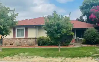 2215 STOVER WAY