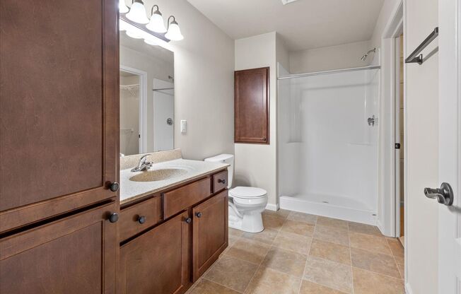 2 beds, 2 baths, 1,300 sqft, $1,855, Unit 811