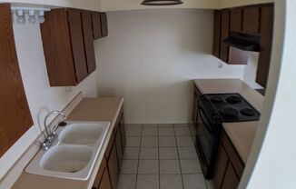 2 beds, 2 baths, $1,299