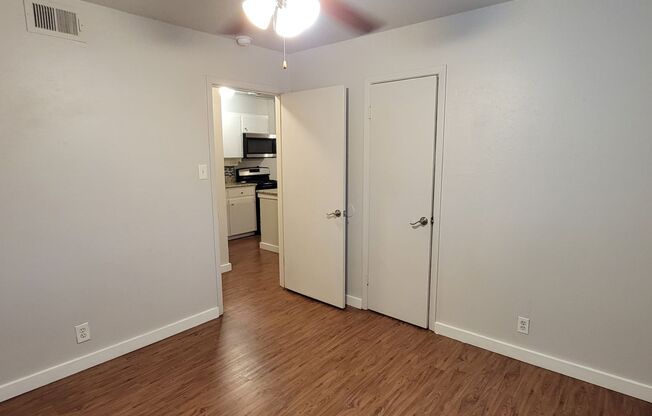 Palms Apartments