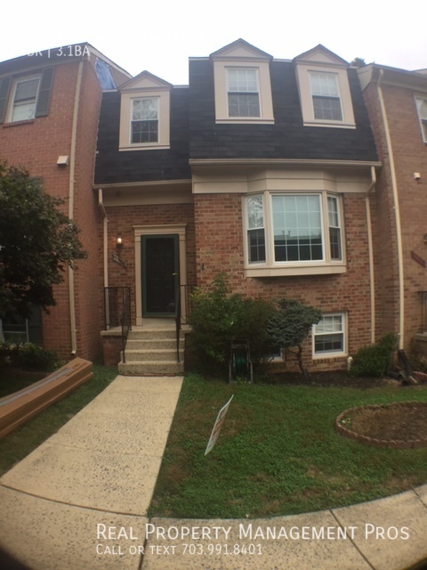 7758 SHOOTINGSTAR DR