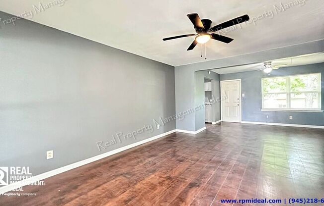 809 E CELESTE DR