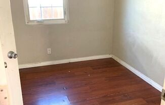 3 beds, 1 bath, 1,000 sqft, $2,600, Unit 120