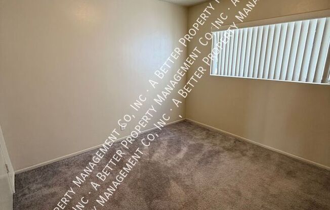 4307 E. 4th
