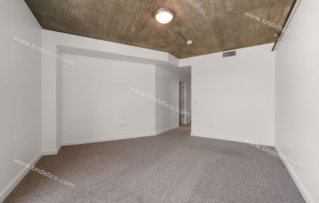 2 beds, 2 baths, $3,300