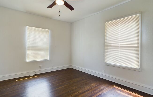 3937-3939 Troost Ave