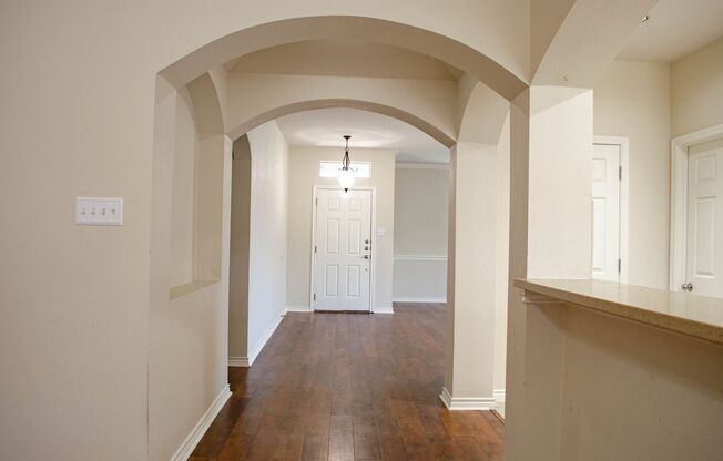 Exceptional one-story in the great golf community of Forest Creek
