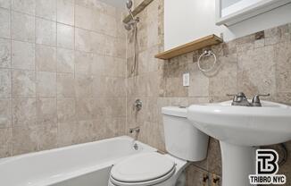 131 W 130 ST