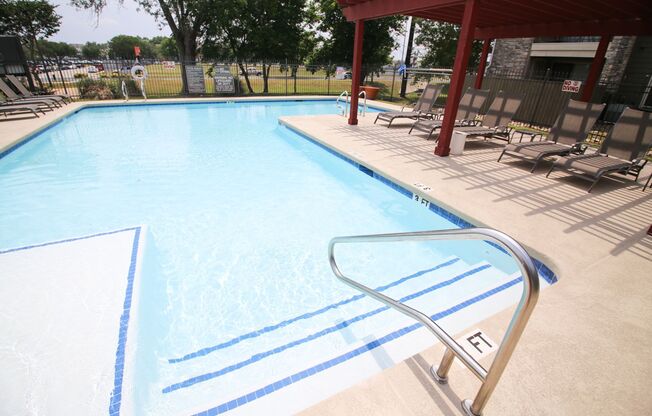 2 beds, 2 baths, 942 sqft, $1,765, Unit 7101