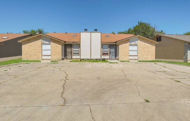 5613 LOCHMOOR