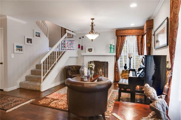 2261 Stonewood Ct