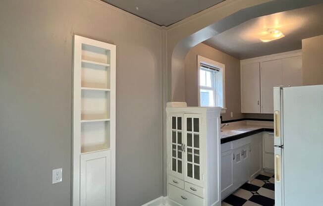 Studio, 1 bath, $1,295, Unit 306