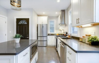 19 Highland St 1