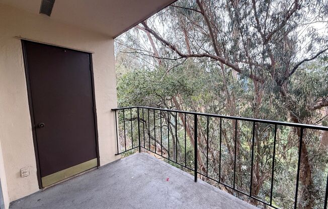 Shadow Creek Apartments