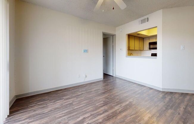 1 bed, 1 bath, 518 sqft, $839, Unit 621