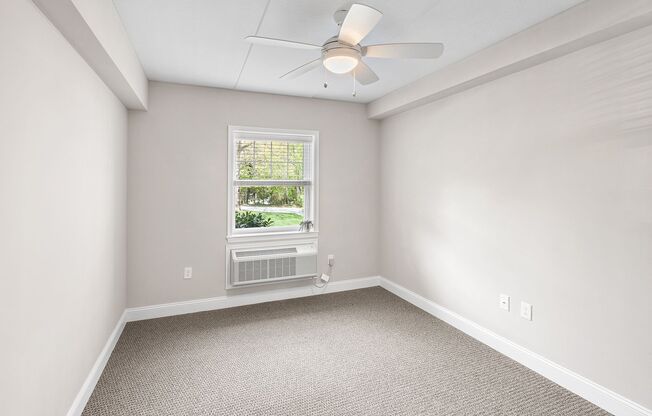 2 beds, 2 baths, 1,097 sqft, $2,700