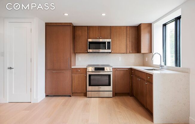 168 WYTHE AVE