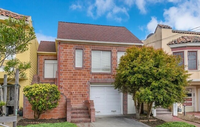 2254 30 AVE
