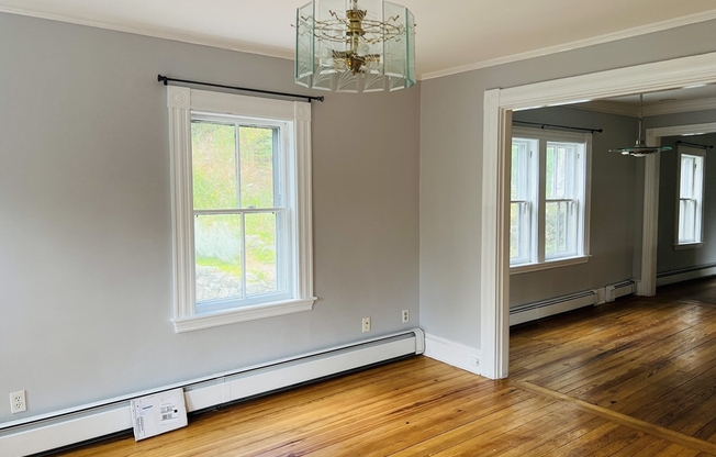 133 BRATTLE ST