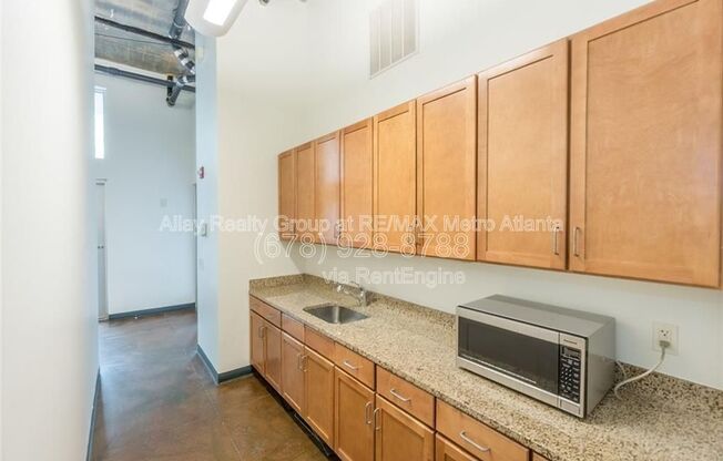2 beds, 2 baths, 1,194 sqft, $2,700, Unit Unit 411