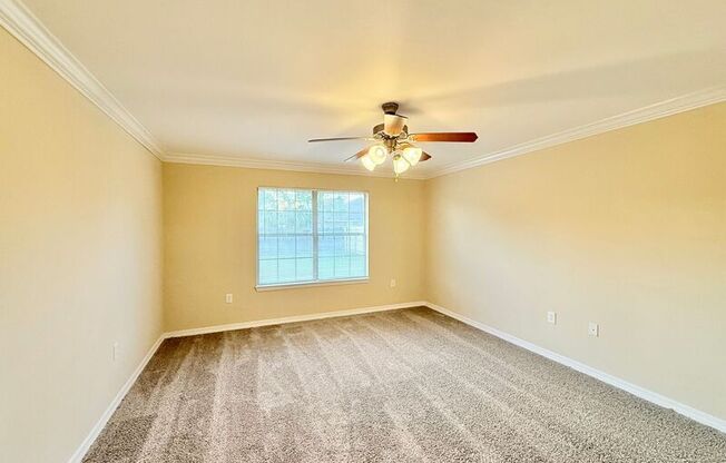 5994 AUTUMN PNES CIR