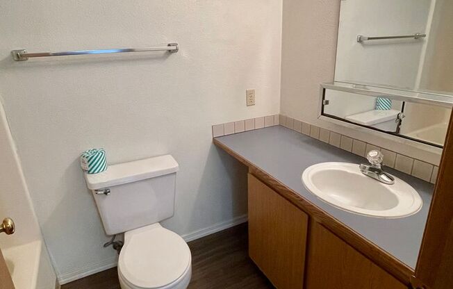 2 beds, 1.5 baths, 950 sqft, $1,550, Unit C308