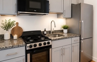 Studio, 1 bath, $1,595, Unit 402