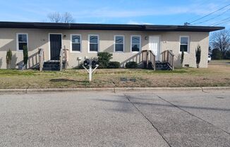 Bragg Court Apartment offering 1/2 OFF YOUR FIRST MONTHS RENT!! Available NOW!!