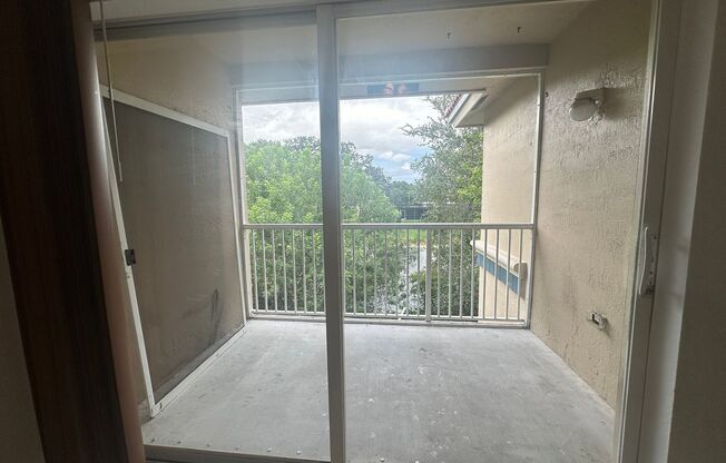 3 beds, 2 baths, $1,800, Unit # 1223